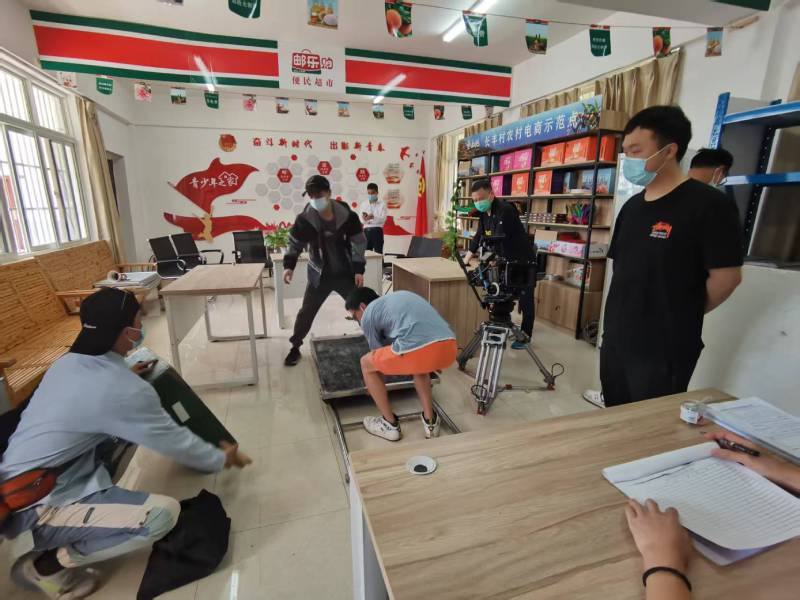 灵台县广告片拍摄公司：极简主义践行者，少即是多的视觉哲学